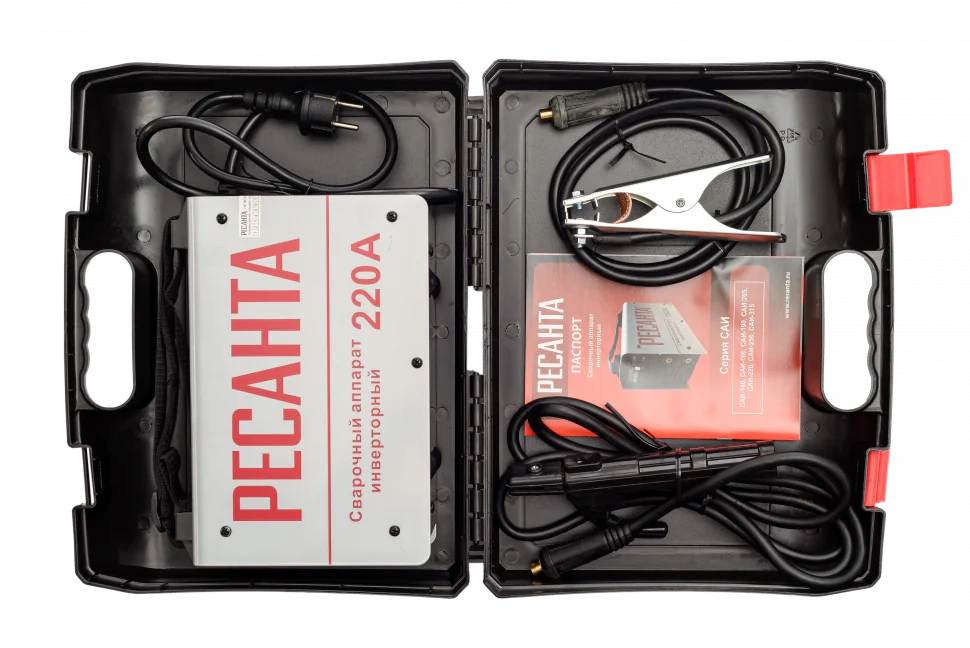 Ресанта САИ 220 в кейсе