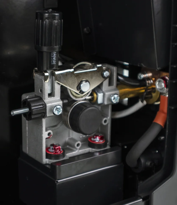 Ресанта САИПА-200 ПРОФ